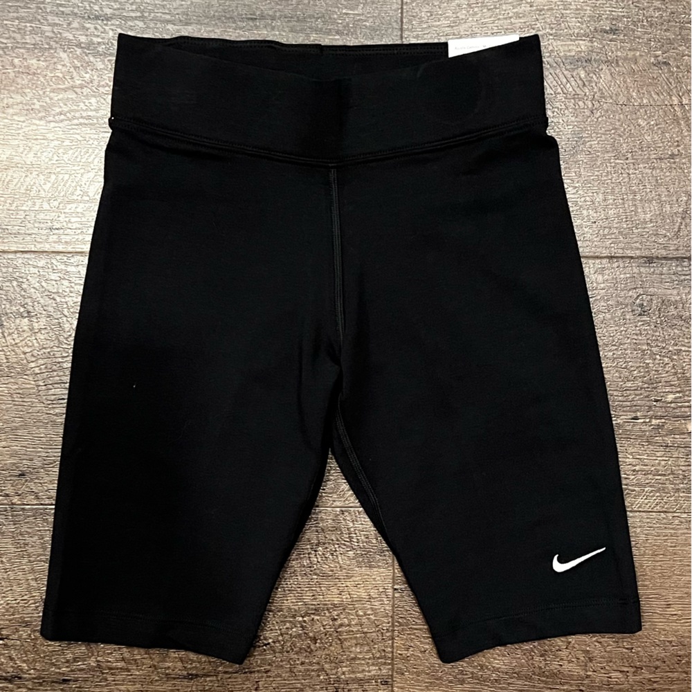Mid-Rise Biker Shorts